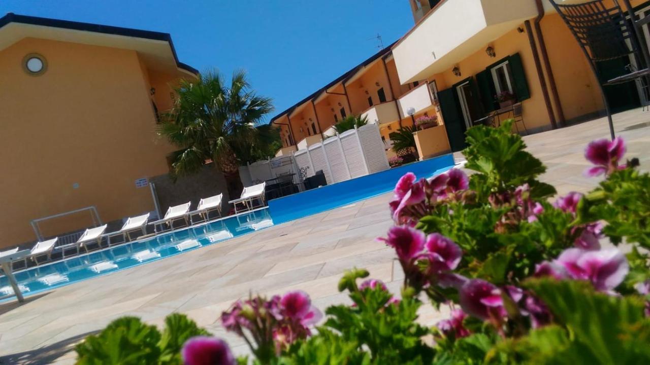Aparthotel Conca Degli Dei à Paestum Extérieur photo